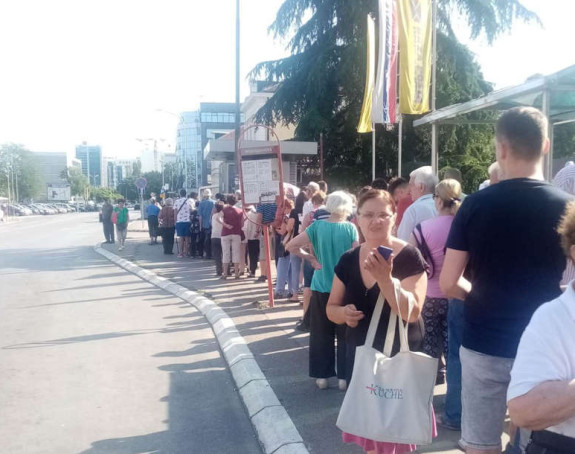 Veliki redovi za mjesečne karte za prevoz BL