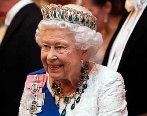 Ukinute pojedine dužnosti britanske kraljice Elizabete
