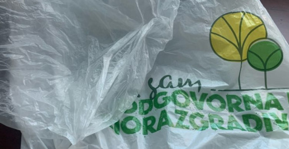 Nije poskupilo samo ono u kesi, već i sama kesa