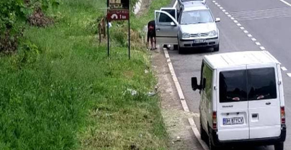 Zbog bacanja smeća iz auta, policija ih kaznila sa 1100 evra i oduzela automobil!