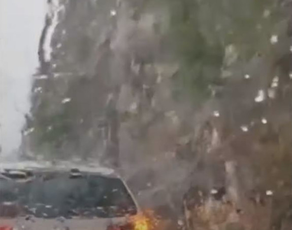 Саобраћајни колапс на путу Јабланица - Мостар (ВИДЕО)