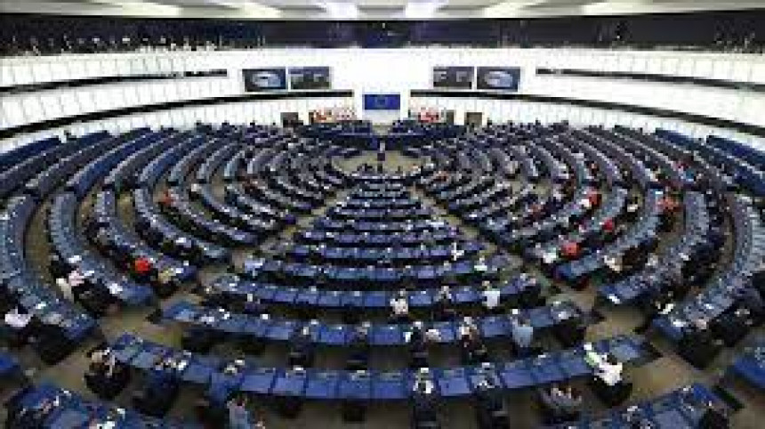 Европски парламент изгласао данас резолуцију о Србији