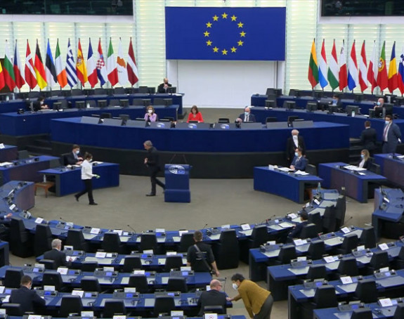 EU parlament zatražio uvođenje sankcija Dodiku