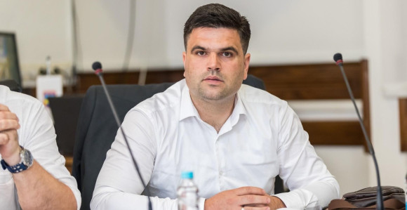 Petrović: Mladi žele šansu da rade, a ne milostinju