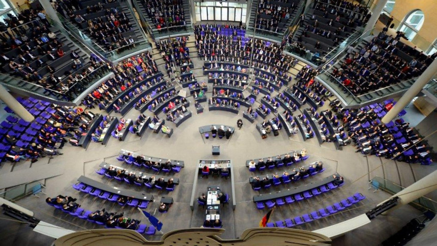 Bundestag danas o slanju njemačkih vojnika u BiH