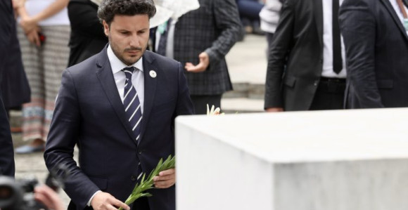 "Genocid nije počinjen nad Bošnjacima nego nad ljudima"