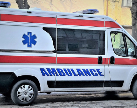 Spasena osoba koja je propala kroz nadvožnjak