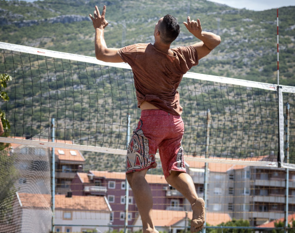 Mozzart uz „Sunrise beach volley tour 2022“