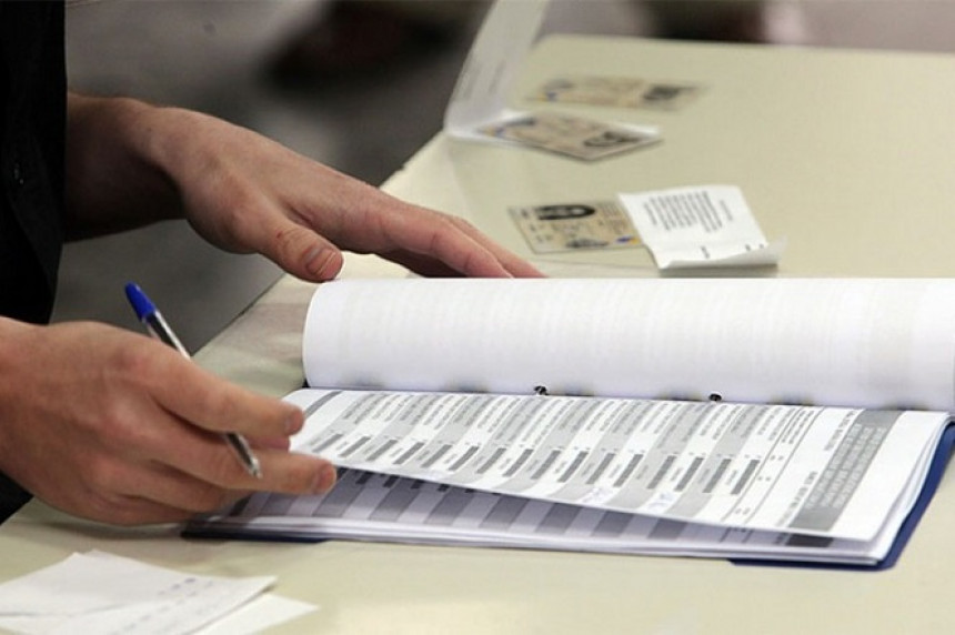 Пријавило се 55.000 бирача ван земље за изборе у БиХ