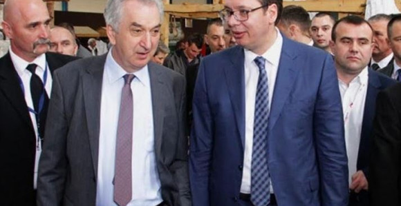 Vučić čestitao krsnu slavu SDS-u i predsjedniku Šaroviću: "Želim vam napredak i svako blagostanje"