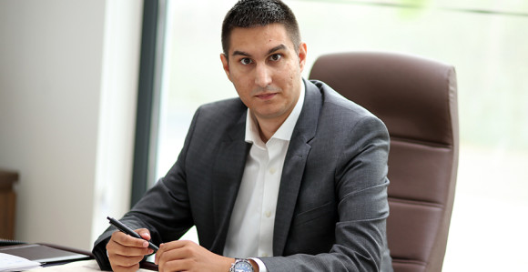 Potrebno razmisliti o rekonstrukciji Ministarstva prosvjete RS