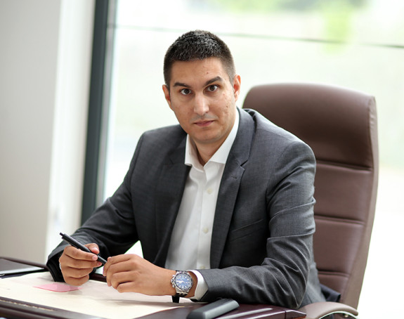 Potrebno razmisliti o rekonstrukciji Ministarstva prosvjete RS