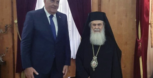 Додик у име Владе јерусалемској патријаршији донирао 100.000 ЕУР
