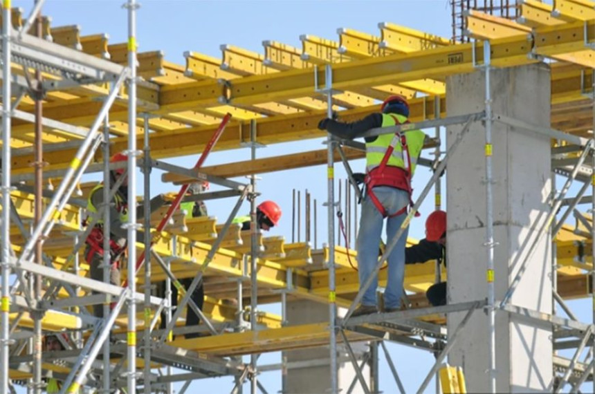 Snažan udar krize: Kako regulisati cijene materijala?