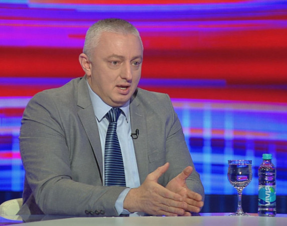 Liberman Hrvatskoj htio prodati oružje, a Dodiku sredio da spornu vilu na Dedinju izda Ambasadi Izraela