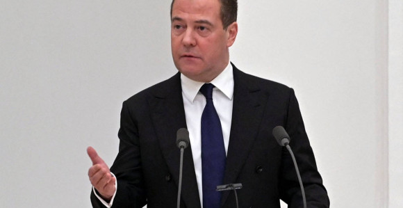 Medvedev: UKR bi mogla da nestane kao država
