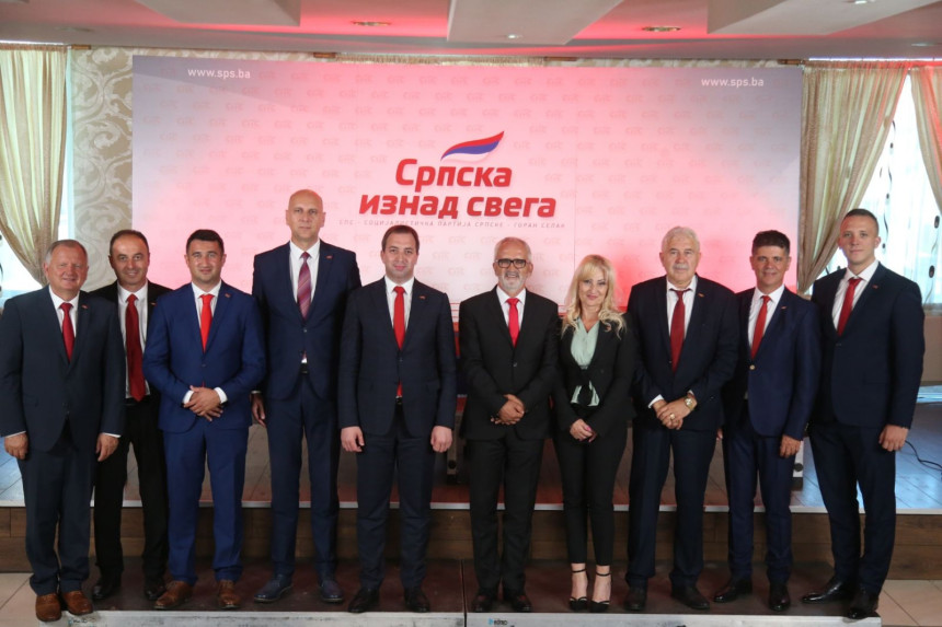 Zanemareni građani ispaštaju zbog politike