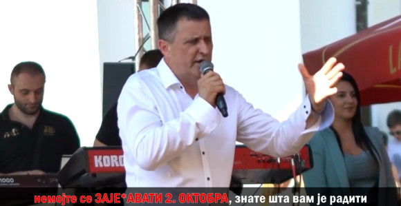 Pogledajte kakve riječi Đajić upućuje pred crkvom (VIDEO)