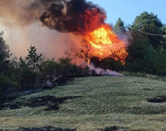 Gasi se vatra kod Malog Zvornika: Odbranjeni objekti