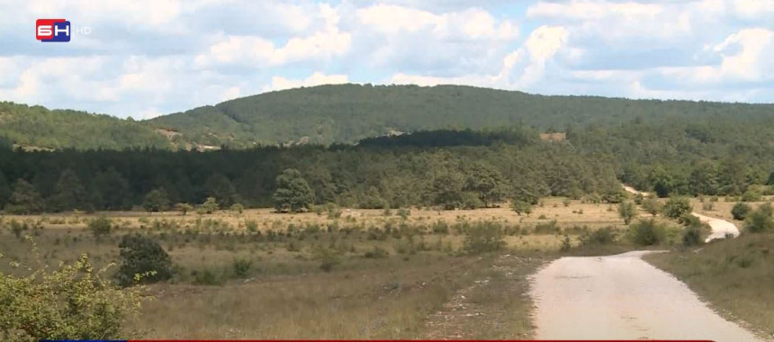 Srpski povratnici bez struje, vode i prohodnog puta