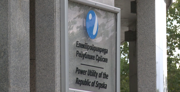ERS dala posao mađarskoj firmi, a ugovor kriju