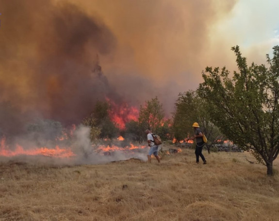 Požar u Neumu: I jutros teška situacija
