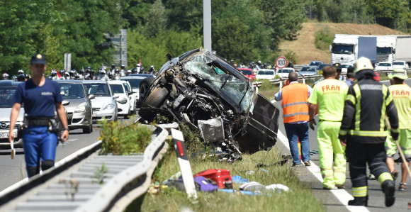 Stravičan udes u Hrvatskoj: Jedna osoba poginula