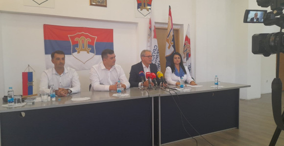 SDS uputio apel Dobojlijama: Ne dozvolite da budete papci!