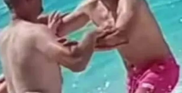 Policajac usmrtio djevojčicu, potukao se i njenim ocem