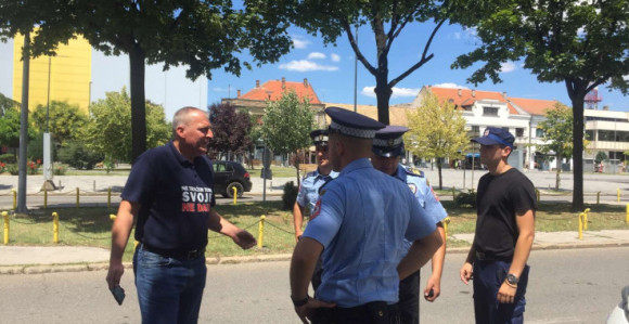 Kad je Dodik u Bijeljini, Lazića privode u MUP