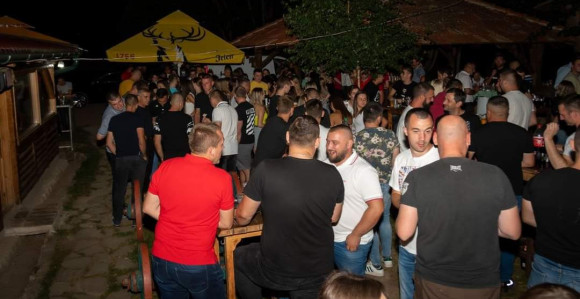 SNSD nastavio da vrbuje maloljetnike, roditelji zabrinuti