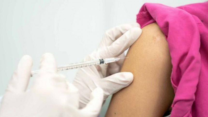 Novi kovid talas: Ljekari i za četvrtu dozu vakcine