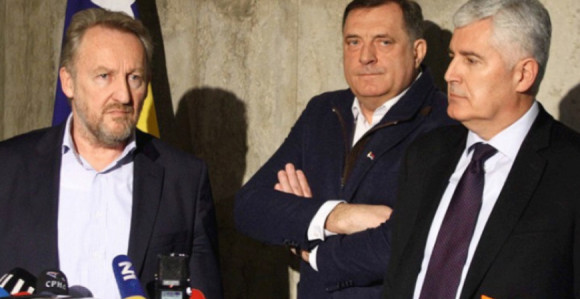 Uigrani trojac SDA, HDZ i SNSD lako dijele plijen