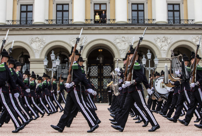 Norveška izbacila 30 pripadnika garde zbog droge