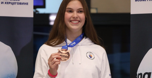 Lana uz podršku roditelja uspjela doći do zlata