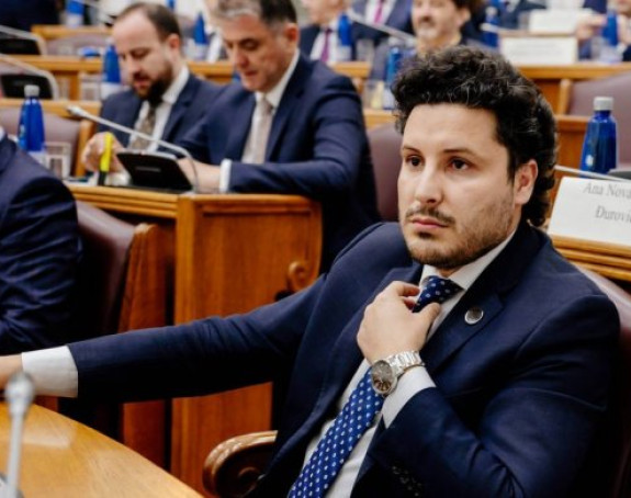 Скупштина данас гласа о неповјерењу влади Абазовића
