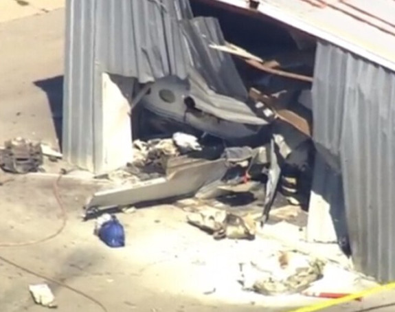 Sudar dva mala aviona, najmanje dvoje poginulo