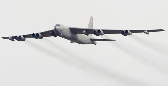 Bombarderi SAD prelijetaju četiri zemlje u regionu
