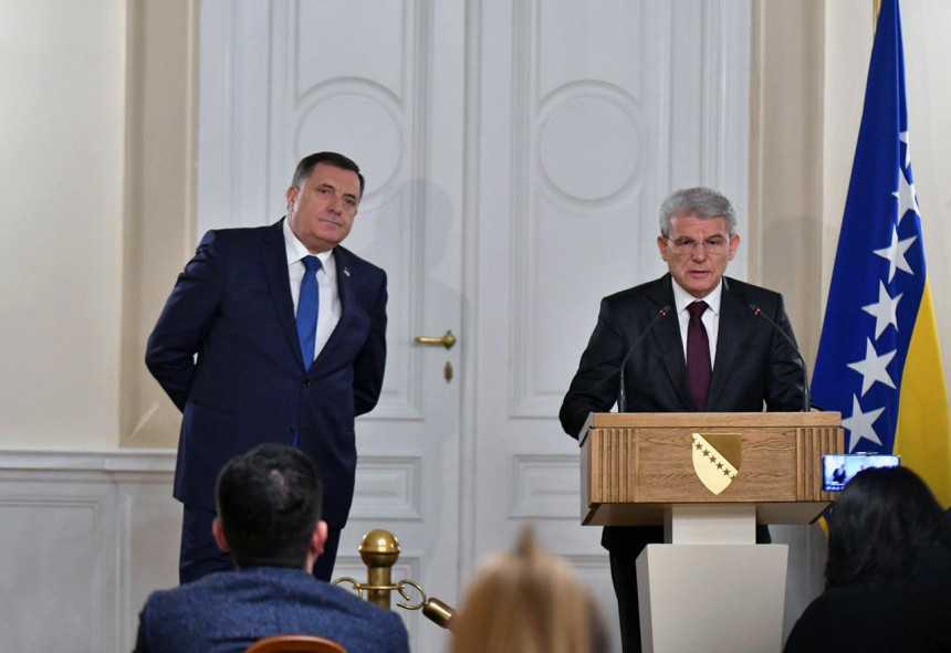 Oglasio se Dodik: Tvrdi da je predao krivičnu prijavu