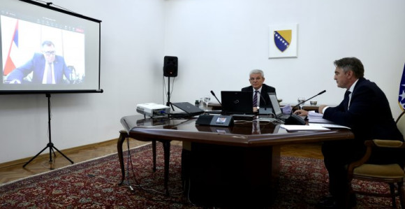 Ko kaže da Dodik samo obećava, jedno konačno ispunio