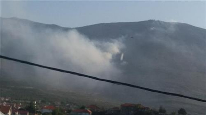 Пожар на Леотару код Требиња и даље активан