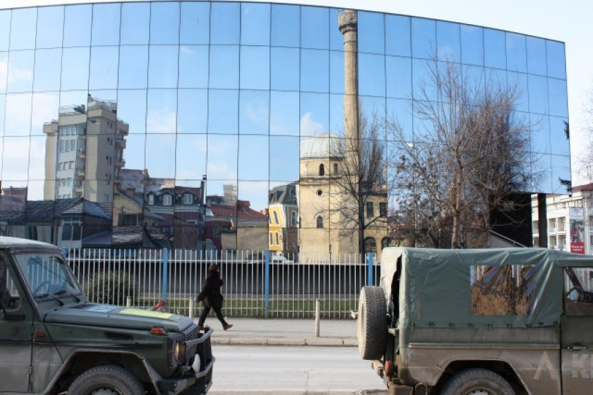 Kfor više nije sam na sjeveru Kosova i Metohije