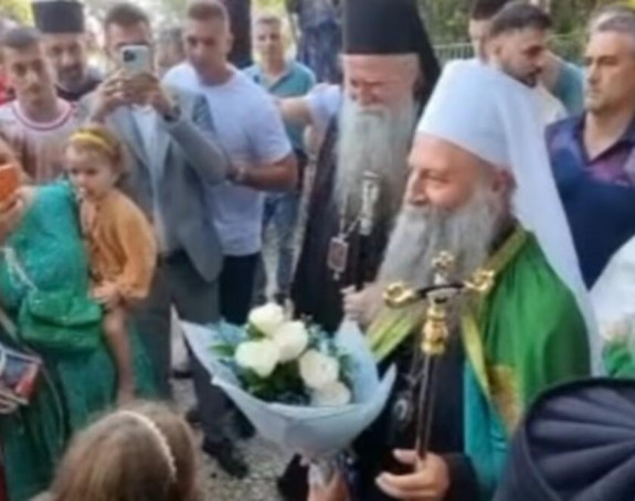 Patrijarh Porfirije služio liturgiju u manastiru Savina