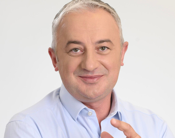 Новалићу, ко је кога помагао у овим кризама?!
