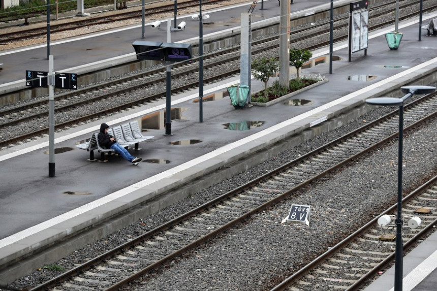 Štrajk radnika zaustavio vozove oko Amsterdama