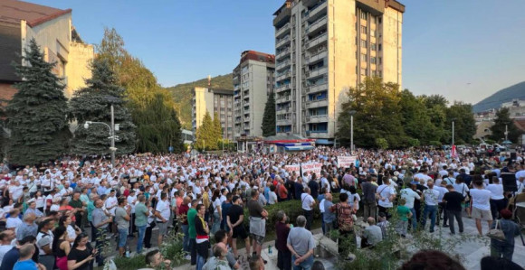 Danas veliki narodni protest "Odbrana Ljubije" u Prijedoru