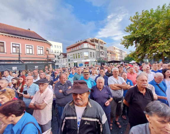 Opozicionari poručili: Stop prodaji rudnika fantomskoj firmi (VIDEO)