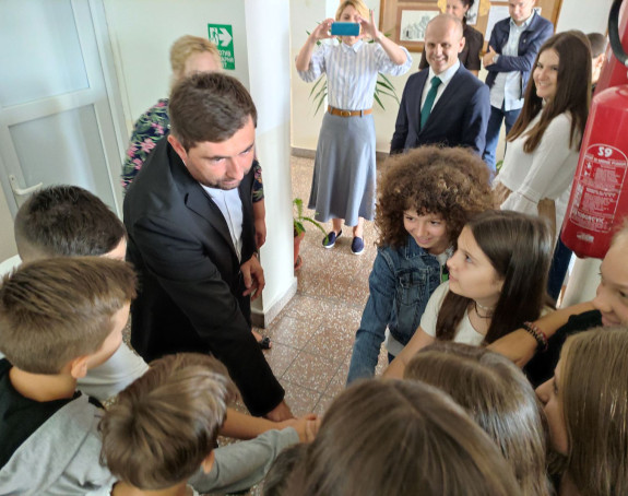 Знање је први услов за развој локалне заједнице