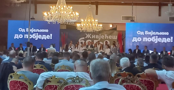 Poruka Mirka i Jelene mora doći do svakog glasača