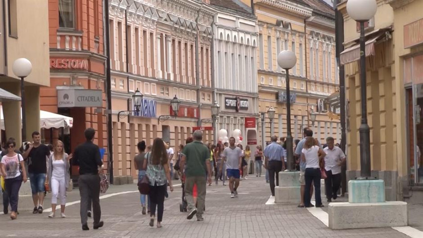 Danas suvo i svježije vrijeme, sutra se opet očekuje kiša